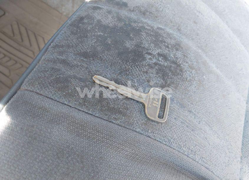 Photo 11 of 2000 Toyota Tacoma BASE V6 (VIN 4TAWN72N6YZ575414)