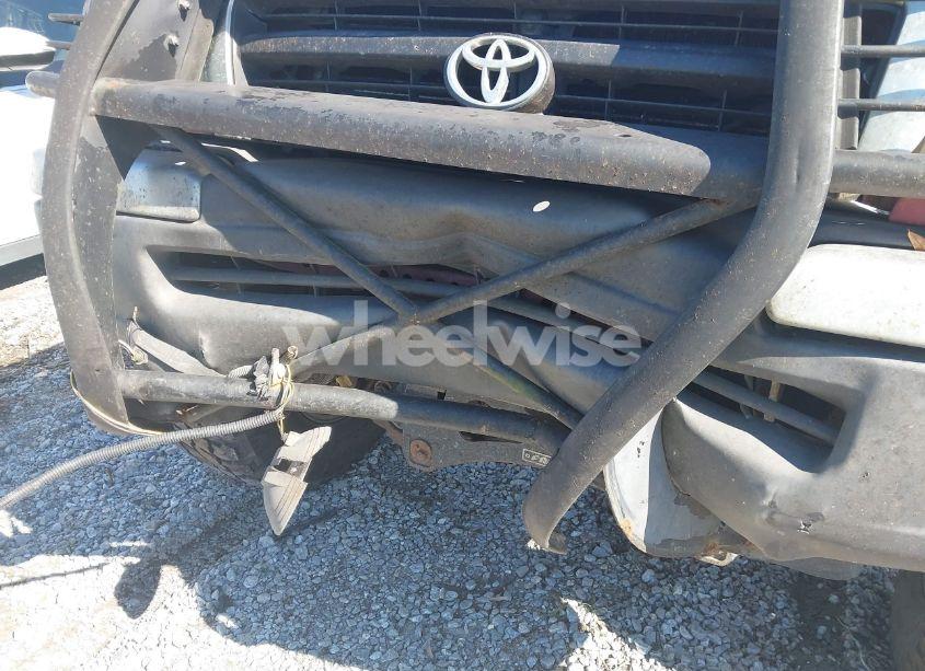 Photo 13 of 2000 Toyota Tacoma BASE V6 (VIN 4TAWN72N6YZ575414)