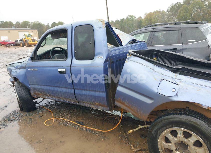 Photo 13 of 2000 Toyota Tacoma BASE V6 (VIN 4TAWN72N7YZ671469)
