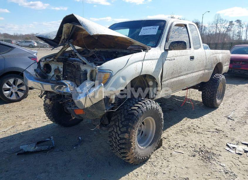 Photo 2 of 1996 Toyota Tacoma XTRACAB (VIN 4TAWN72N8TZ143884)