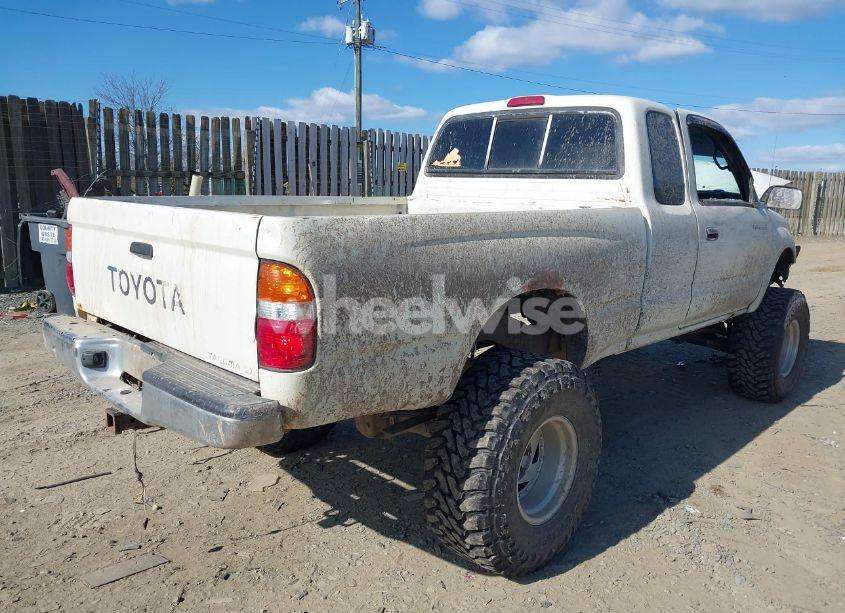 Photo 4 of 1996 Toyota Tacoma XTRACAB (VIN 4TAWN72N8TZ143884)