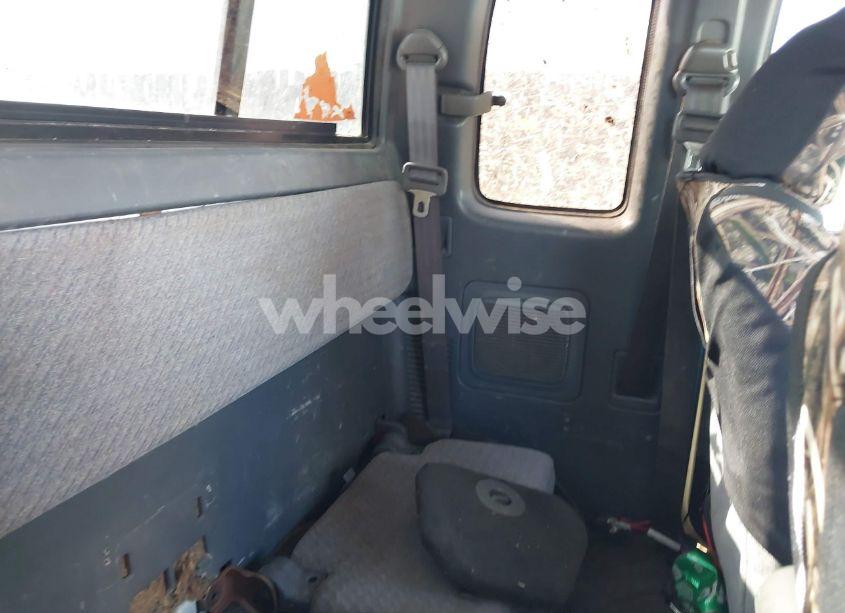 Photo 8 of 1996 Toyota Tacoma XTRACAB (VIN 4TAWN72N8TZ143884)