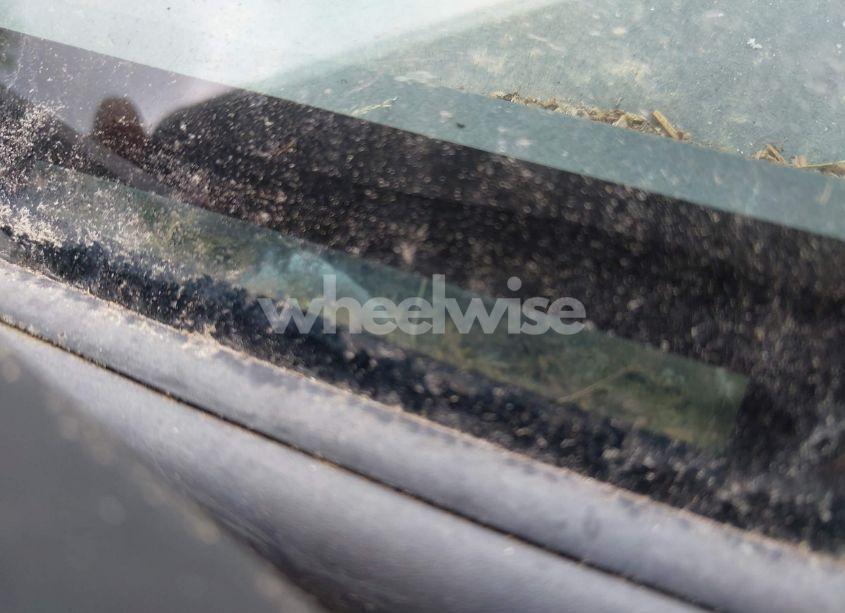 Photo 9 of 1998 Toyota Tacoma BASE V6 (VIN 4TAWN72N9WZ075423)