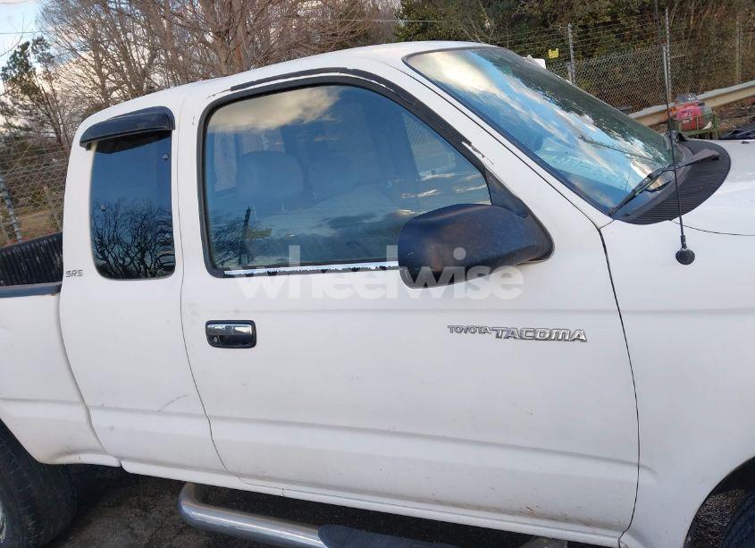 Photo 13 of 2000 Toyota Tacoma BASE V6 (VIN 4TAWN72NXYZ675936)