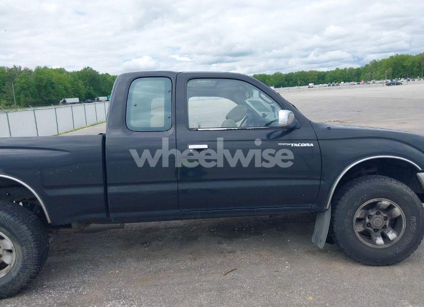 Photo 13 of 1996 Toyota Tacoma XTRACAB SR5 (VIN 4TAWN74N1TZ182068)