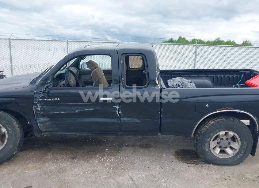 Photo 14 of 1996 Toyota Tacoma XTRACAB SR5 (VIN 4TAWN74N1TZ182068)