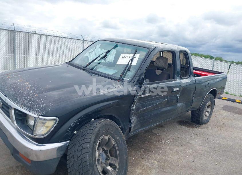 Photo 6 of 1996 Toyota Tacoma XTRACAB SR5 (VIN 4TAWN74N1TZ182068)