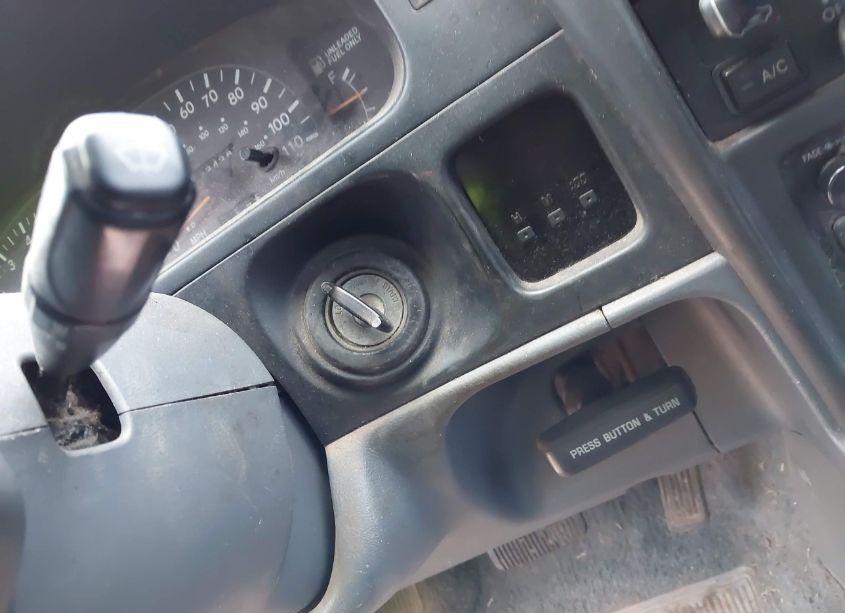 Photo 11 of 1997 Toyota Tacoma BASE SR5 V6 (VIN 4TAWN74N7VZ312017)