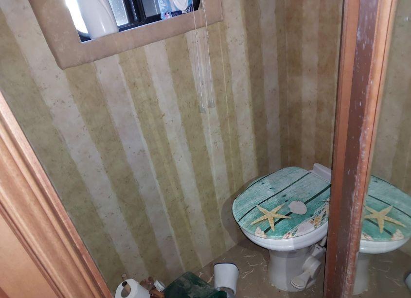 Photo 7 of 2003 Travel Supreme SUPREME (VIN 4TKFW403031005441)