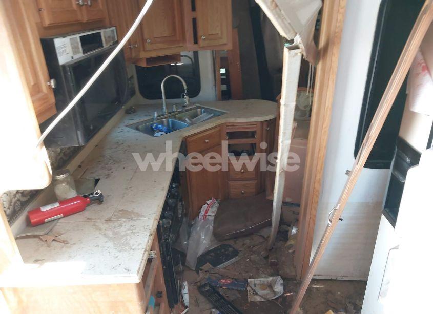 Photo 7 of 2005 Travel Supreme TRAVEL TRAILER (VIN 4TKFW403051005553)