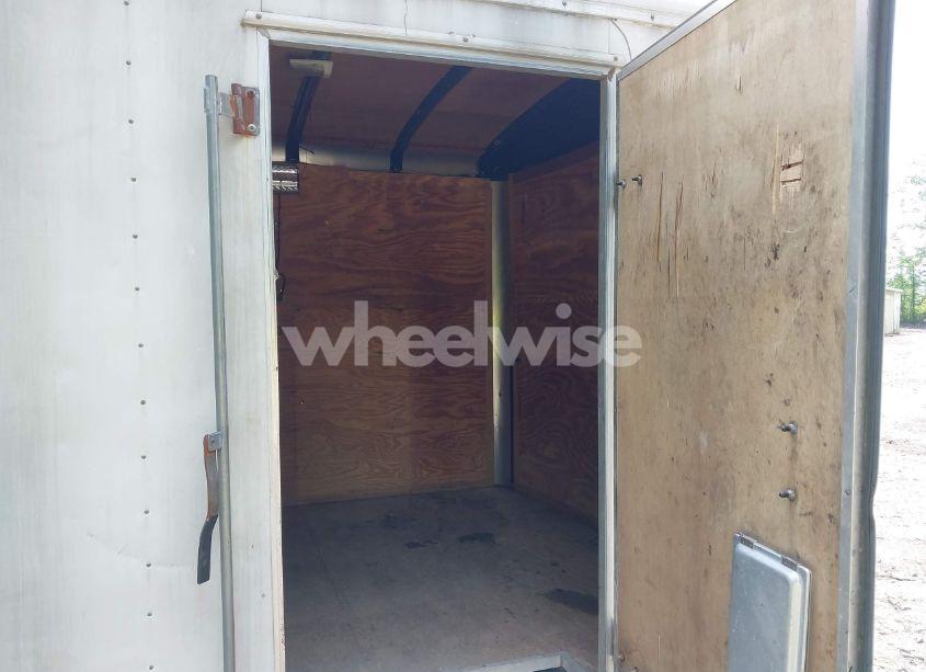 Photo 5 of 2005 Cargo Utility (VIN 4U01C24205A023897)