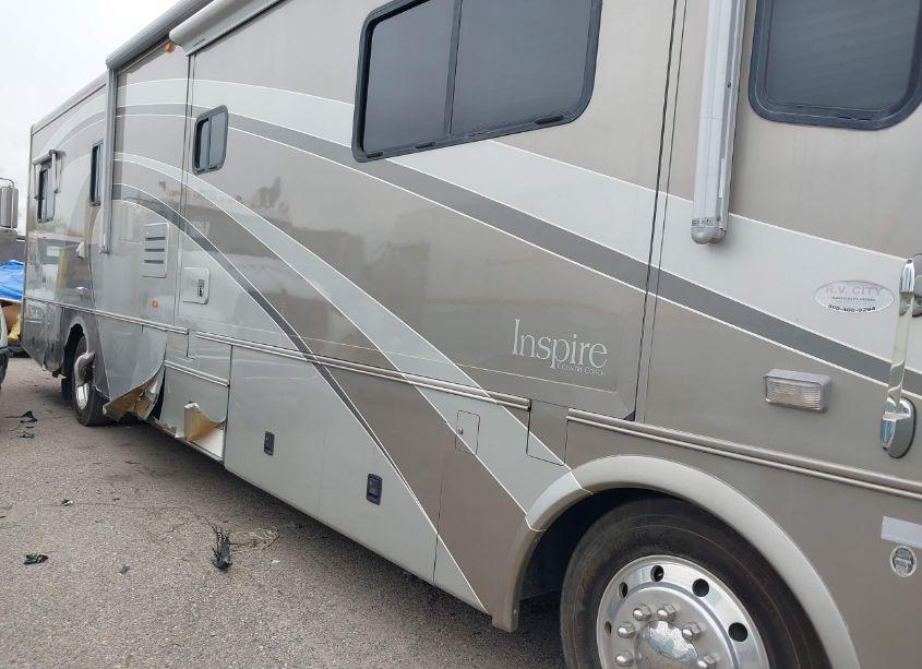 Photo 6 of 2004 Country Coach MOTORHOME INSPIRE (VIN 4U7K5EK1841103569)