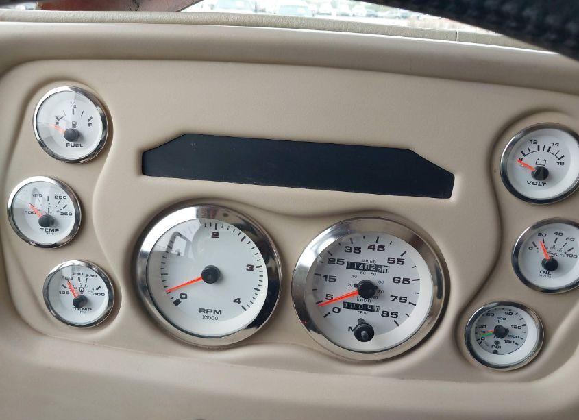 Photo 7 of 2004 Country Coach MOTORHOME INSPIRE (VIN 4U7K5EK1841103569)