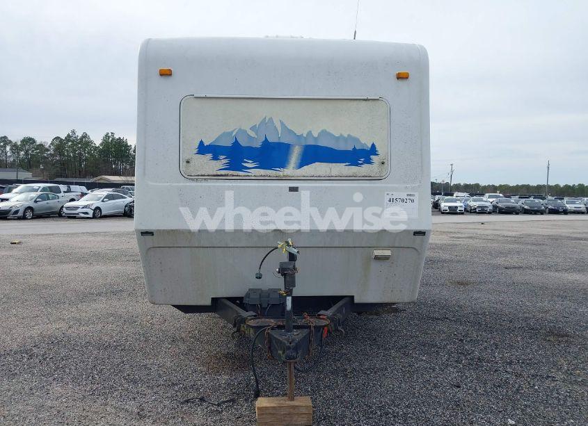 Photo 6 of 2002 Sunny Brook 33FKS (VIN 4UBAS0R2121C32507)