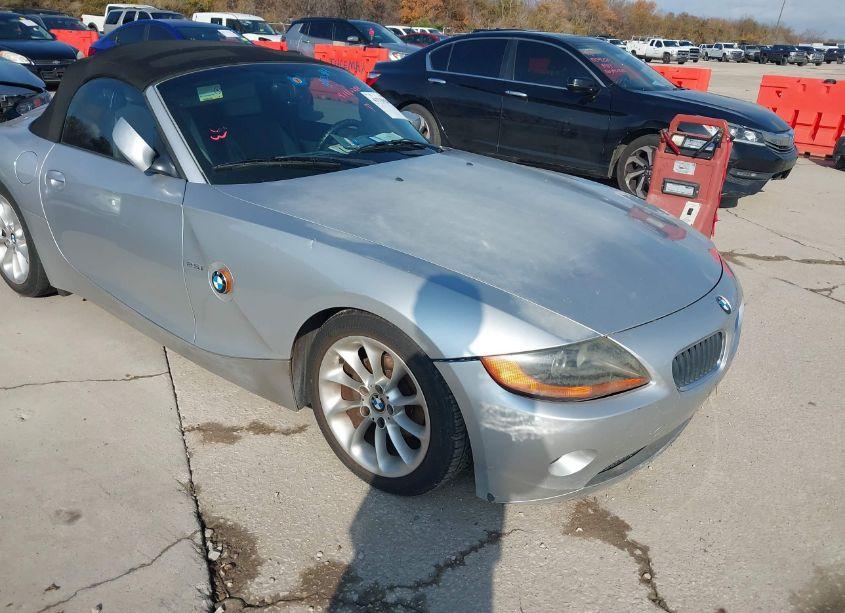 Photo 6 of 2003 Bmw Z4 2.5I (VIN 4USBT33413LR65091)