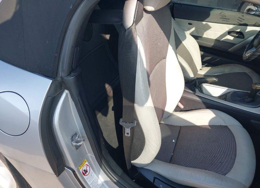 Photo 8 of 2003 Bmw Z4 2.5I (VIN 4USBT33413LR65091)
