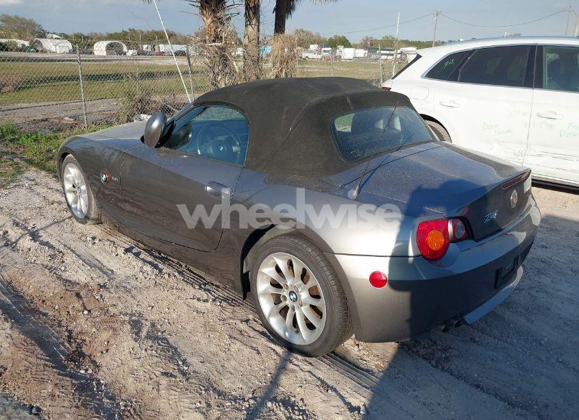 Photo 3 of 2003 Bmw Z4 2.5I (VIN 4USBT33463LS41445)
