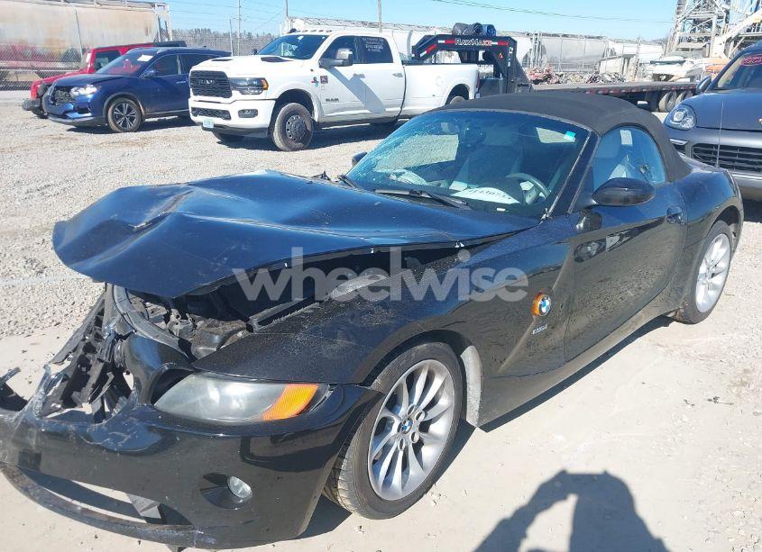 Photo 2 of 2003 Bmw Z4 2.5I (VIN 4USBT33483LR62138)