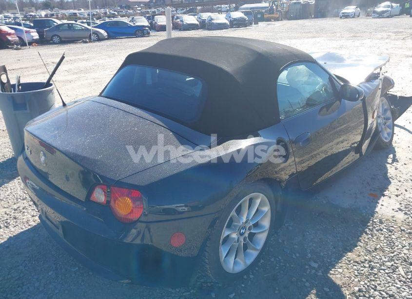 Photo 4 of 2003 Bmw Z4 2.5I (VIN 4USBT33483LR62138)