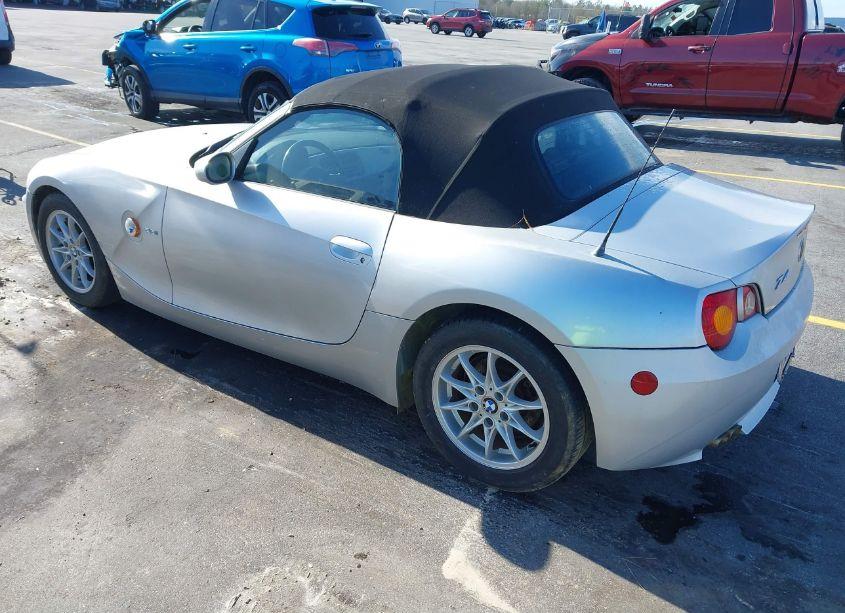 Photo 3 of 2003 Bmw Z4 2.5I (VIN 4USBT33483LS44735)