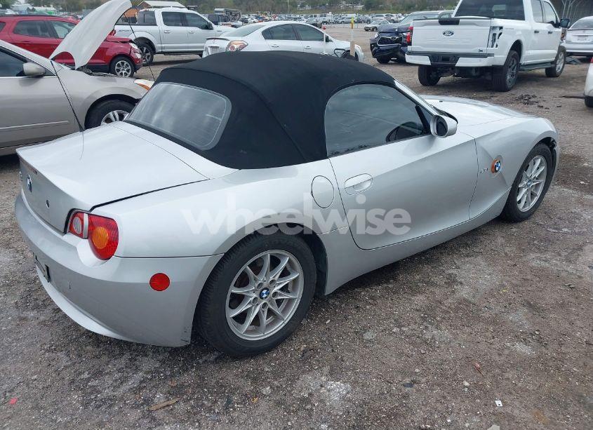 Photo 4 of 2004 Bmw Z4 2.5I (VIN 4USBT334X4LS48707)