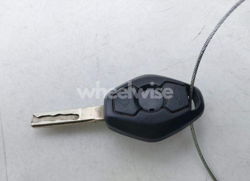 Photo 11 of 2005 Bmw Z4 2.5I (VIN 4USBT33505LS56339)