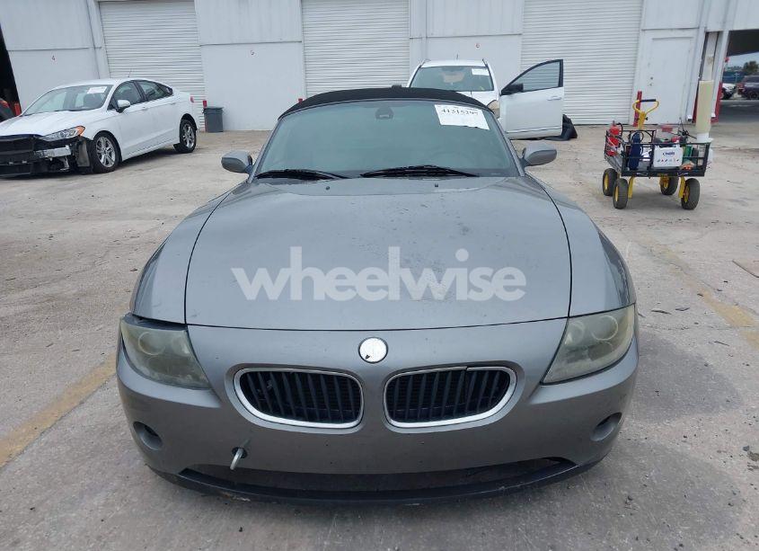 Photo 12 of 2005 Bmw Z4 2.5I (VIN 4USBT33505LS56339)