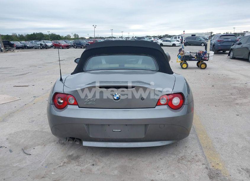 Photo 16 of 2005 Bmw Z4 2.5I (VIN 4USBT33505LS56339)
