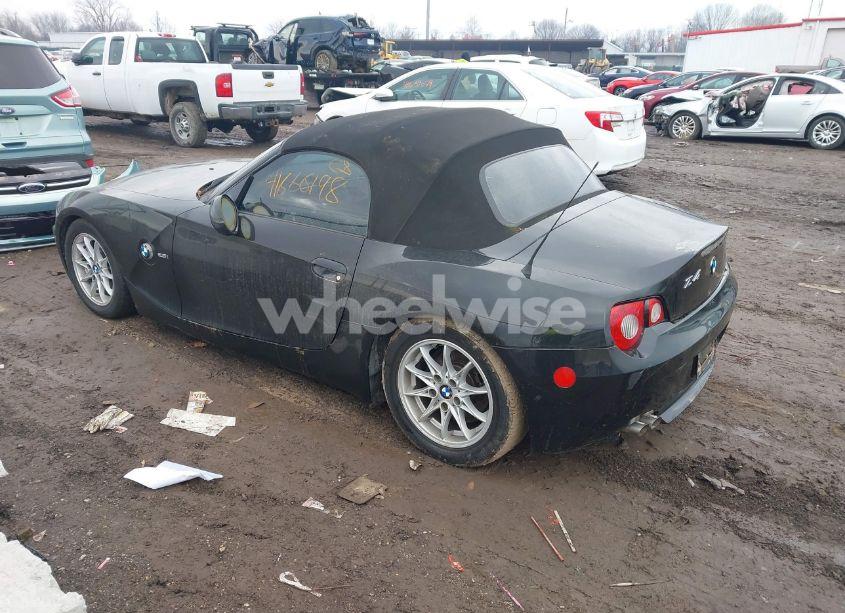 Photo 3 of 2005 Bmw Z4 2.5I (VIN 4USBT33535LS54102)