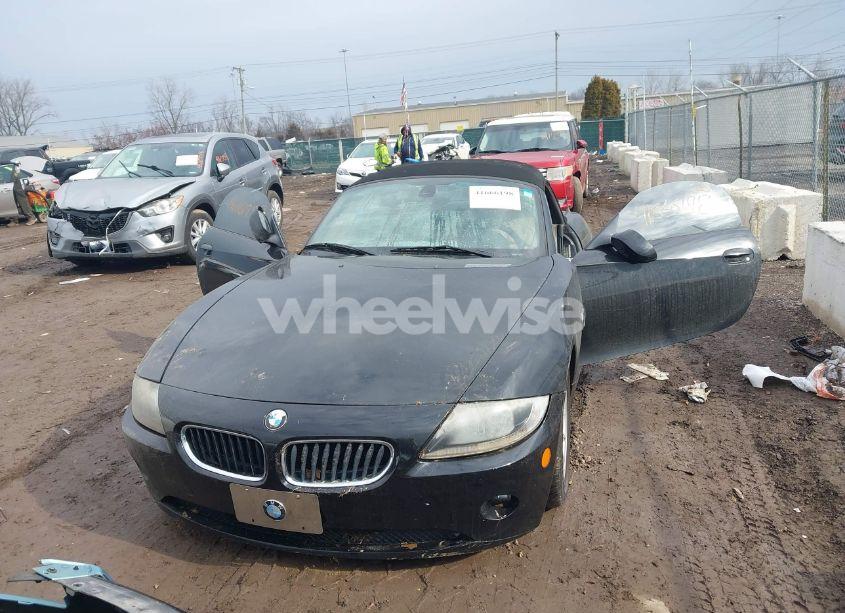 Photo 6 of 2005 Bmw Z4 2.5I (VIN 4USBT33535LS54102)