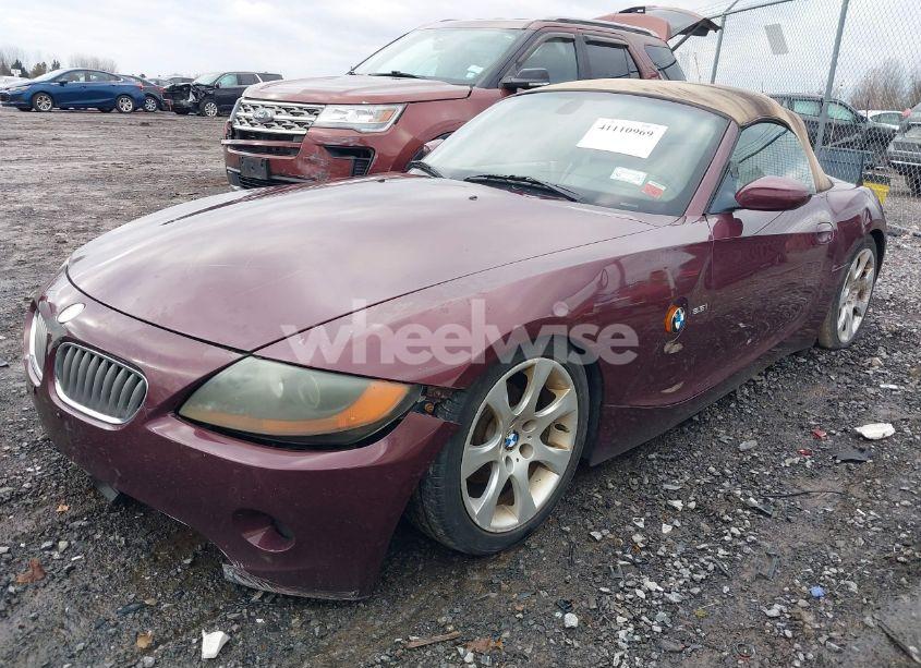 Photo 2 of 2004 Bmw Z4 2.5I (VIN 4USBT33544LS50607)