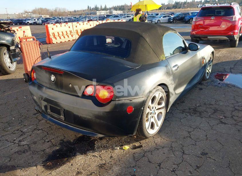 Photo 4 of 2004 Bmw Z4 2.5I (VIN 4USBT33544LS51157)