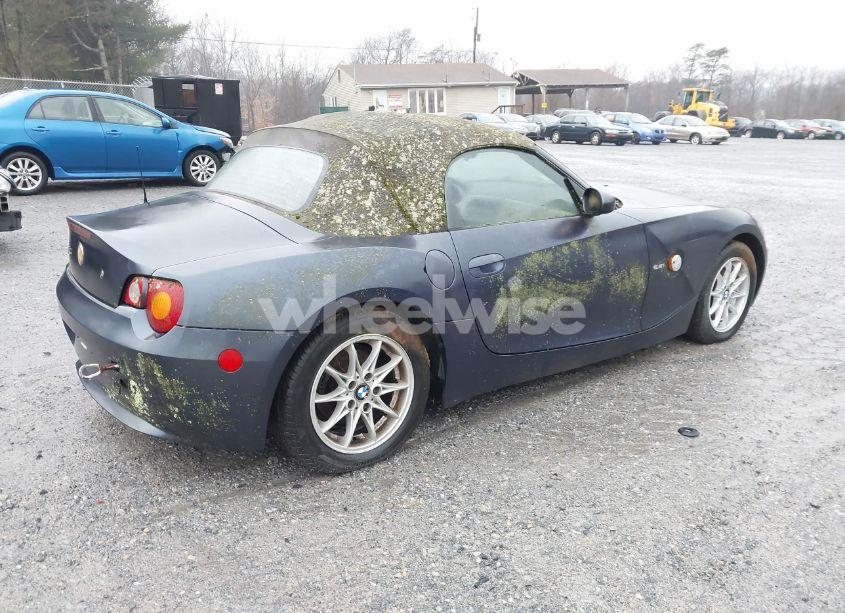 Photo 4 of 2004 Bmw Z4 2.5I (VIN 4USBT33554LR67386)