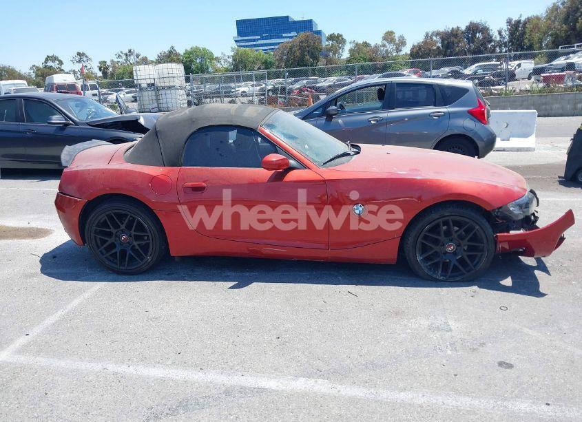 Photo 13 of 2004 Bmw Z4 2.5I (VIN 4USBT33554LS49420)