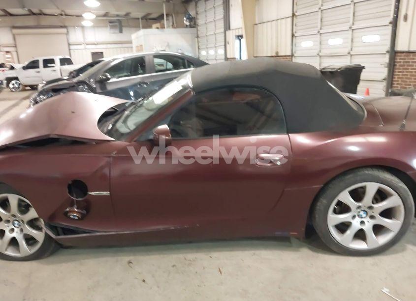 Photo 14 of 2004 Bmw Z4 2.5I (VIN 4USBT33554LS50809)