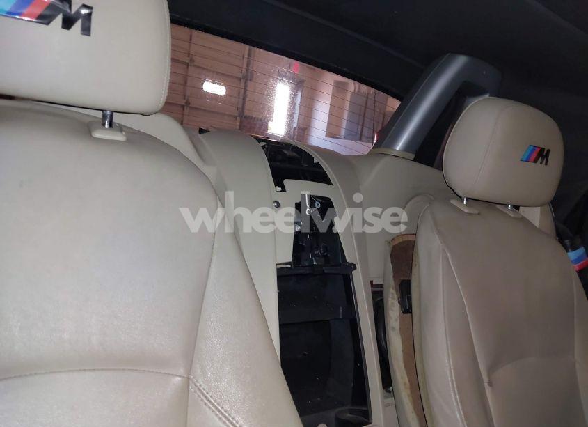 Photo 8 of 2004 Bmw Z4 2.5I (VIN 4USBT33554LS50809)