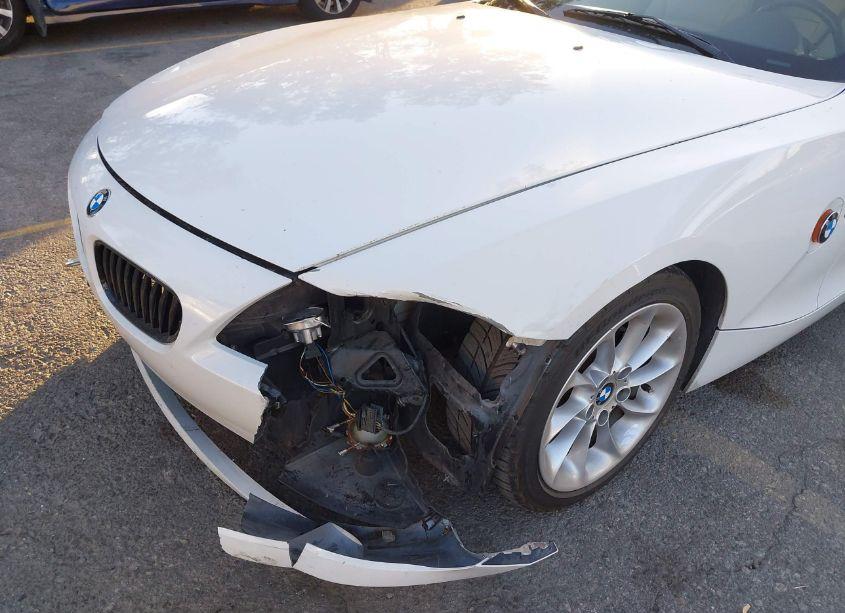 Photo 6 of 2004 Bmw Z4 2.5I (VIN 4USBT33564LS48793)
