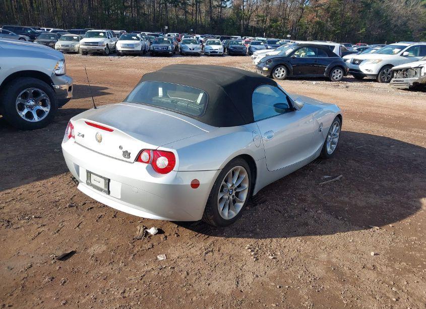 Photo 4 of 2005 Bmw Z4 2.5I (VIN 4USBT33585LR69747)