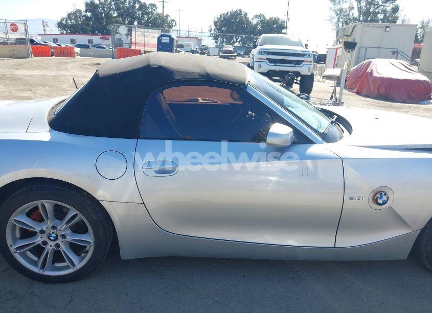 Photo 14 of 2003 Bmw Z4 3.0I (VIN 4USBT53403LU01198)