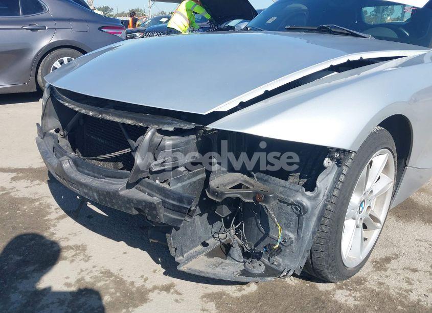 Photo 6 of 2003 Bmw Z4 3.0I (VIN 4USBT53403LU01198)