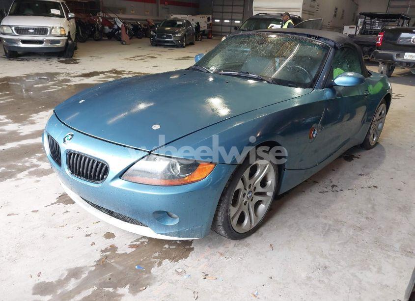 Photo 2 of 2003 Bmw Z4 3.0I (VIN 4USBT53413LU04420)