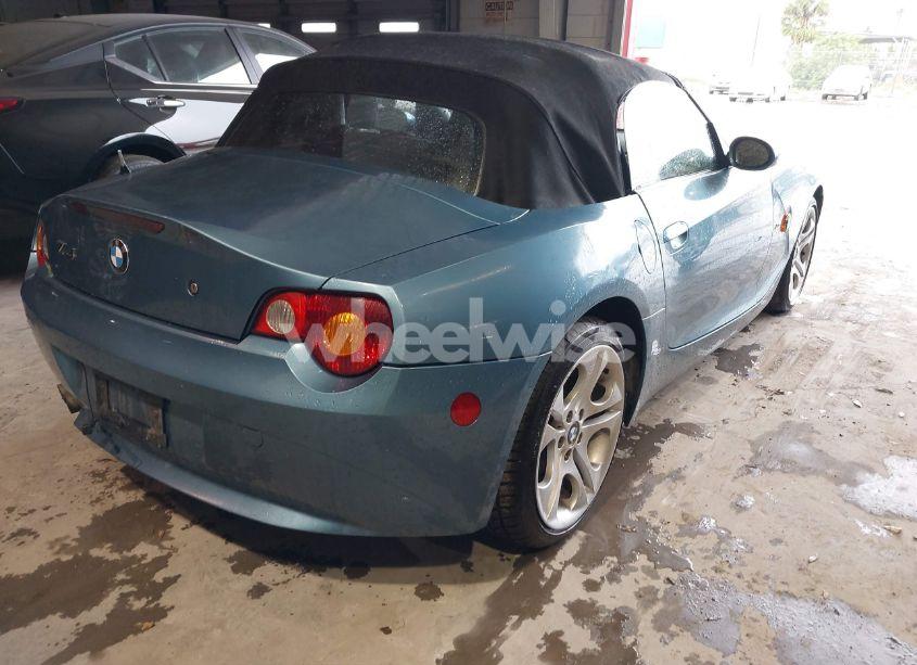 Photo 4 of 2003 Bmw Z4 3.0I (VIN 4USBT53413LU04420)