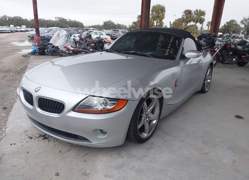 Photo 2 of 2003 Bmw Z4 3.0I (VIN 4USBT53443LT22648)
