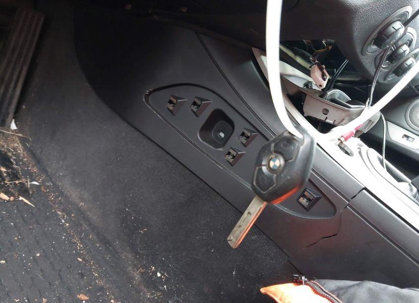 Photo 11 of 2003 Bmw Z4 3.0I (VIN 4USBT53463LT22859)