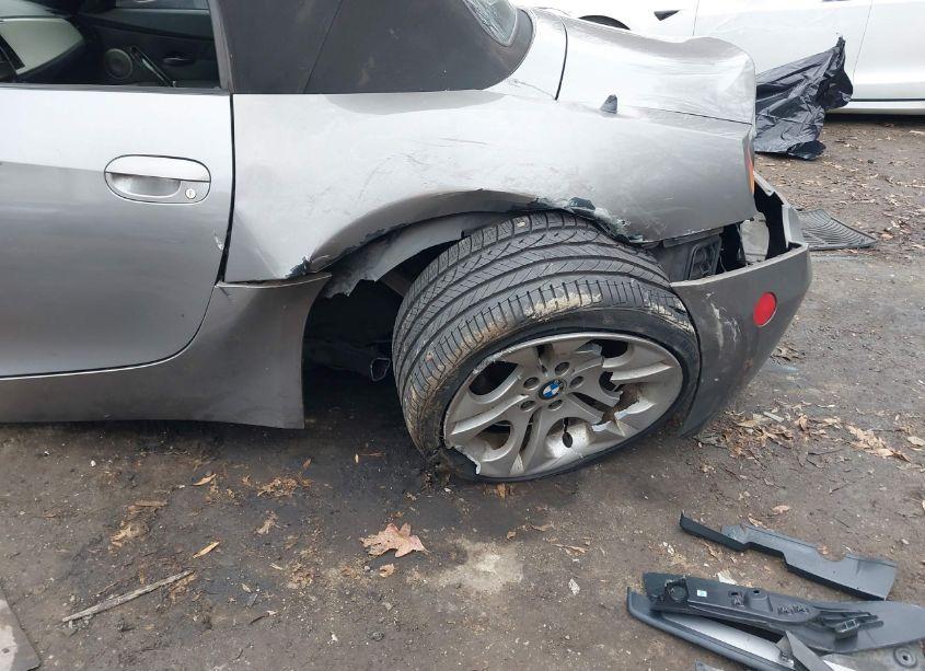 Photo 6 of 2003 Bmw Z4 3.0I (VIN 4USBT53463LT22859)