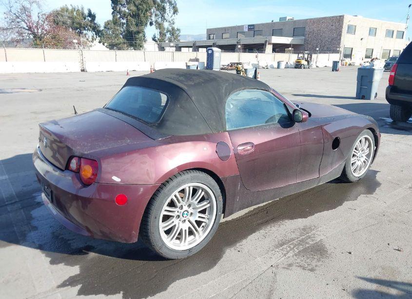 Photo 4 of 2003 Bmw Z4 3.0I (VIN 4USBT53493LT21334)