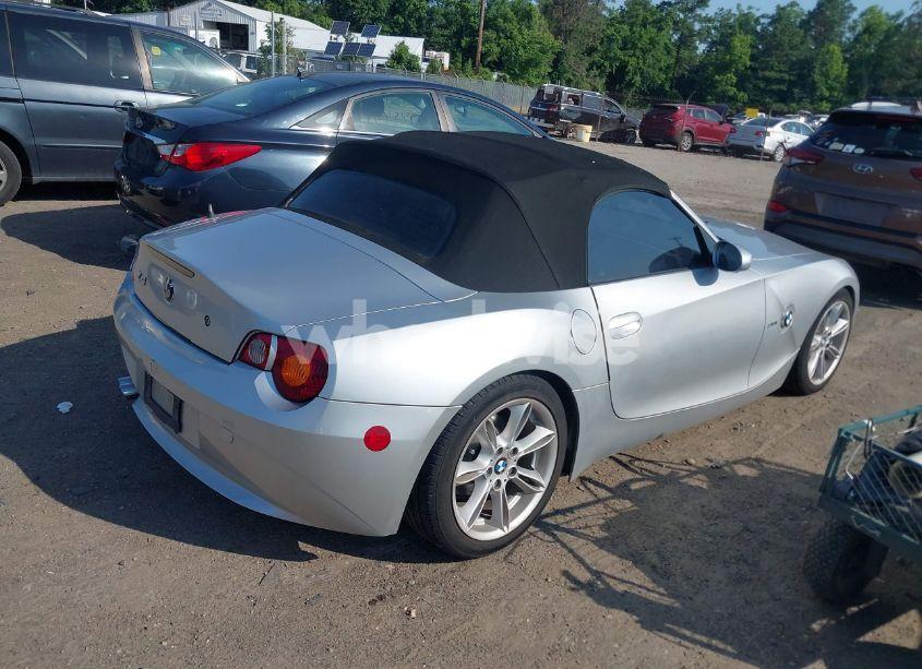 Photo 4 of 2003 Bmw Z4 3.0I (VIN 4USBT53493LU03726)