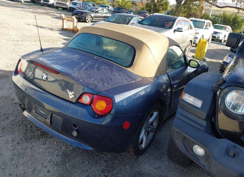 Photo 4 of 2004 Bmw Z4 3.0I (VIN 4USBT53534LU07748)
