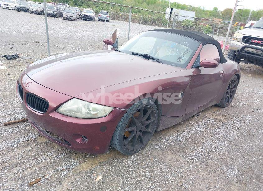 Photo 2 of 2005 Bmw Z4 3.0I (VIN 4USBT53595LU10123)