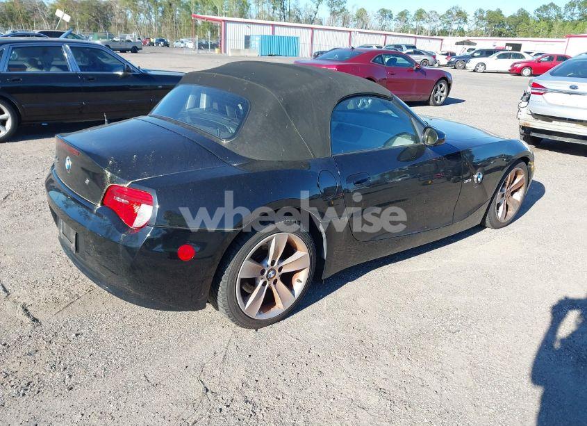 Photo 4 of 2006 Bmw Z4 3.0I (VIN 4USBU33576LW58857)